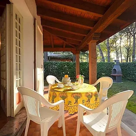 Hotel Rustic Elegant In Surroundings Lignano Sabbiadoro
