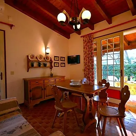 Rustic Elegant In Surroundings Hotel *