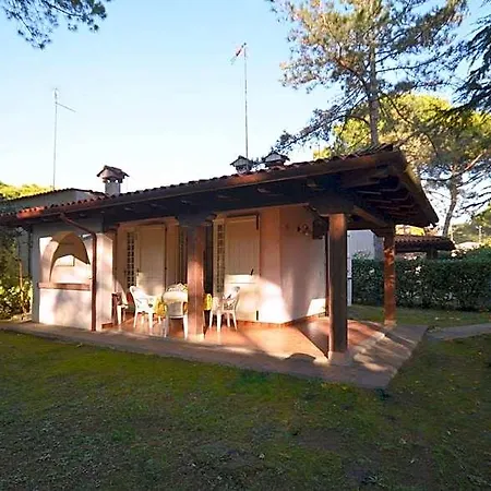 Rustic Elegant In Surroundings Hotel *