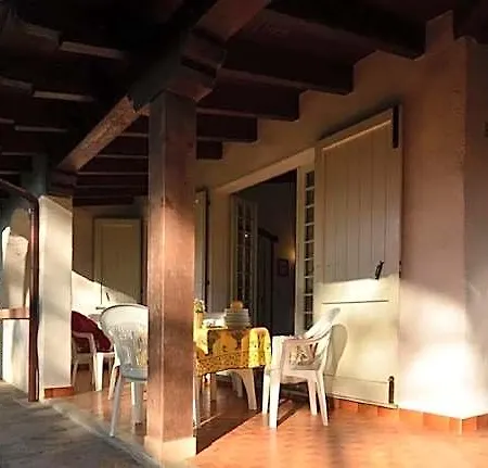 Rustic Elegant In Surroundings *