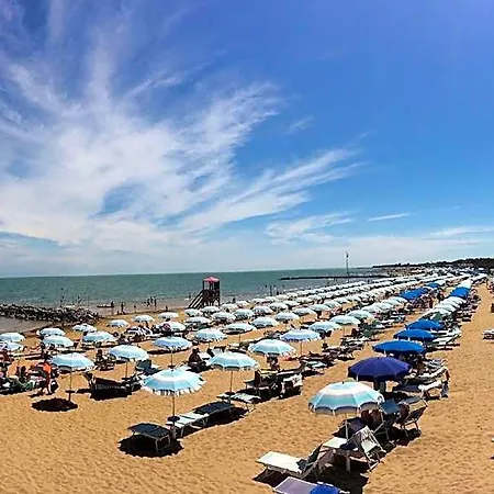 Rustic Elegant In Surroundings Lignano Sabbiadoro
